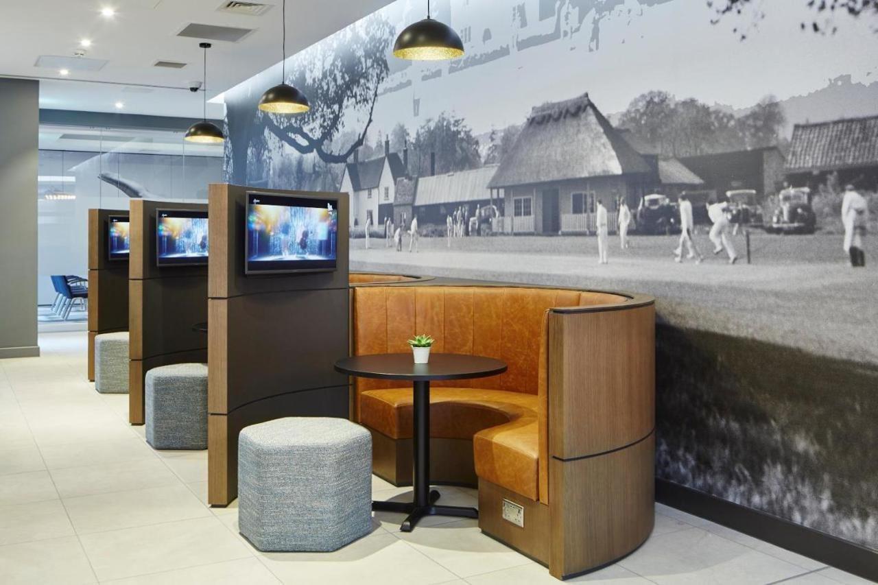 Courtyard By Marriott Oxford South Hotel Abingdon-on-Thames Eksteriør billede