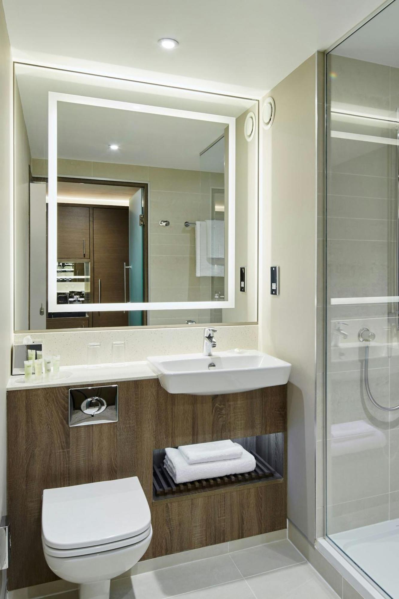 Courtyard By Marriott Oxford South Hotel Abingdon-on-Thames Eksteriør billede